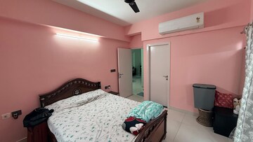 Bedroom in 3 BHK Apartment at Merlin Pristine, New Alipore – for Rent