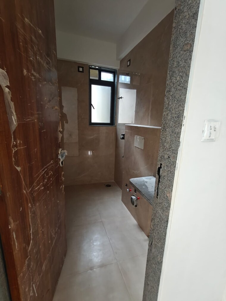 Bathroom, prem-sagar-premises 2 Bedroom 802 Sq.Ft. Apartment In Khar West Mumbai 9122385