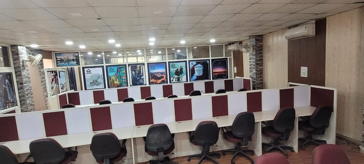 Team Area, sector 63 Commercial Office Space in IT/SEZ 2750 Sq.Ft. In Sector 63 Noida 9122395