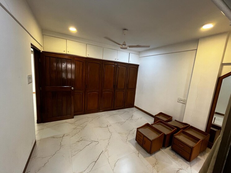 Living Room, highland-chs 2 Bedroom 1200 Sq.Ft. Apartment In Pali Hill Mumbai 9122434