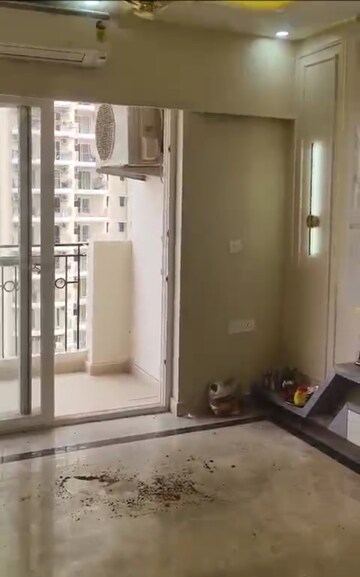 Room in 3 BHK Apartment at ATS Nobility, Sector 4 Greater Noida – for Rent