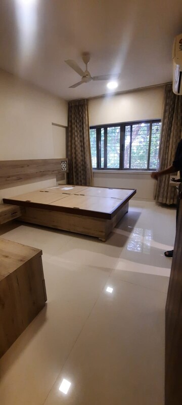 Living Room in 2 BHK Apartment at Springfield Apartment Pali Hill, Pali Hill – for Rent