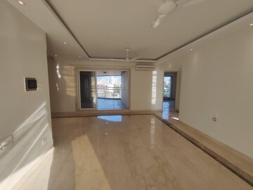 3.5 BHK Apartment For Rent in Evershine Jewel, Khar West
