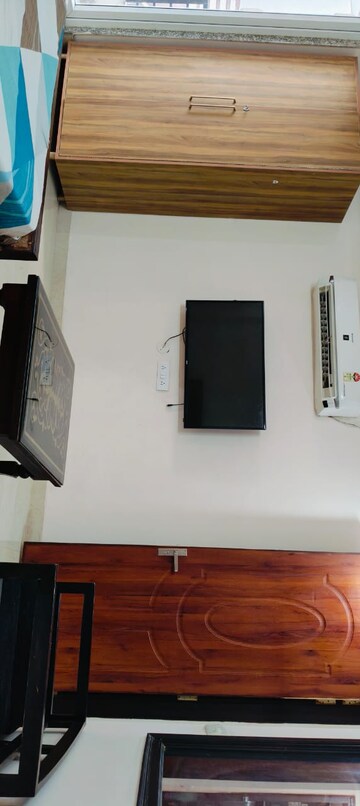 Furnished Amenities in 1 BHK Builder Floor at Jal Vihar Colony, Sector 46 – for Rent