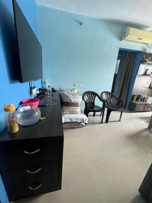 Room in 2 BHK Apartment at Devashree Park, Kolshet Road – for Sale