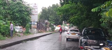  Showroom – Exterior View View at Em Bypass - for Rent