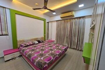 Bedroom in 2.5 BHK Apartment at Mahindra Splendour, Bhandup West – for Rent