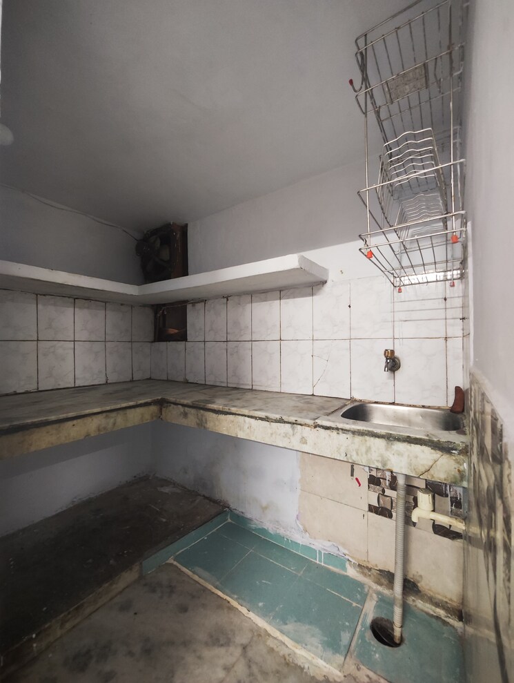Kitchen, katwaria sarai 1 Bedroom 350 Sq.Ft. Apartment In Katwaria Sarai Delhi 9122551