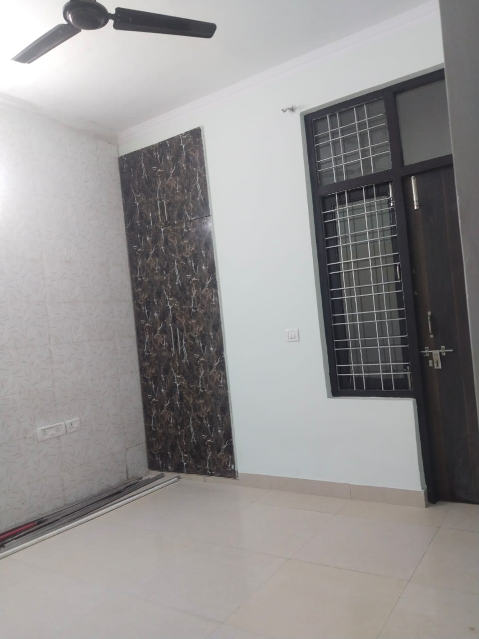 2.5 BHK + Study Room Builder Floor For Rent in M2K The White House
