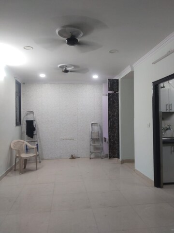Living Room in 2.5 BHK Builder Floor at M2K The White House, Sector 57 – for Rent