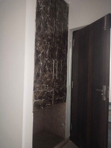 Building Lobby in 2.5 BHK Builder Floor at M2K The White House, Sector 57 – for Rent