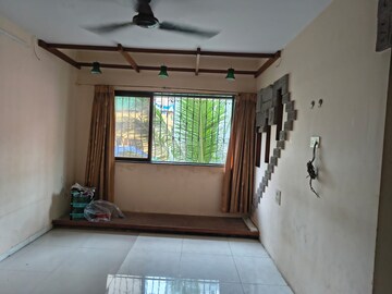 Living Room in 2 BHK Apartment at Ishaan Apartment, Prabhadevi – for Rent