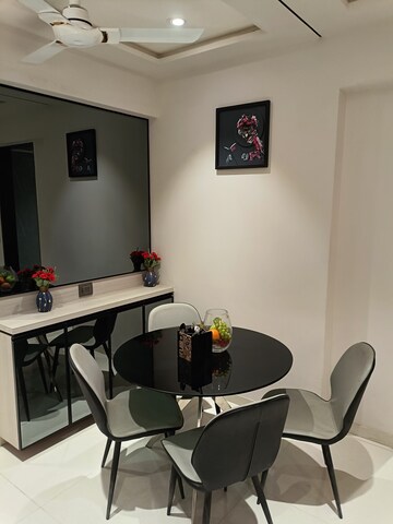 Room in 2 BHK Apartment at Gauri Excellency, Kandivali West – for Rent