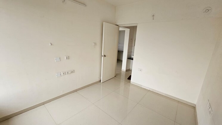 Room, rohan-abhilasha-2 1 Bedroom 407 Sq.Ft. Apartment In Wagholi Pune 9122595