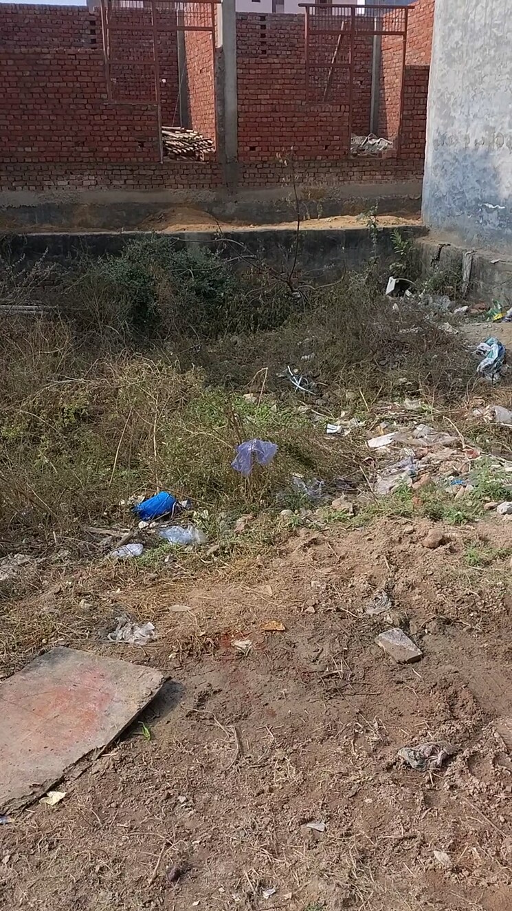 undefined, tilapta  200 Sq.Yd. Plot In Tilapta Greater Noida 9122597