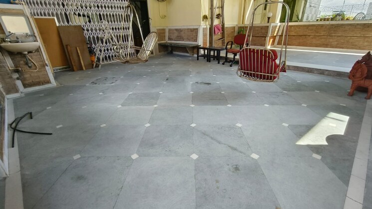  Parking, deep-chs-khopat 4 Bedroom 2000 Sq.Ft. Penthouse In Khopat Thane 9122598