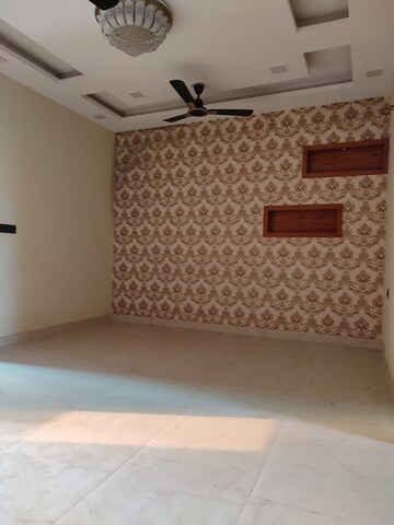 Living Room in 3 BHK Builder Floor at Sector 88 – for Sale