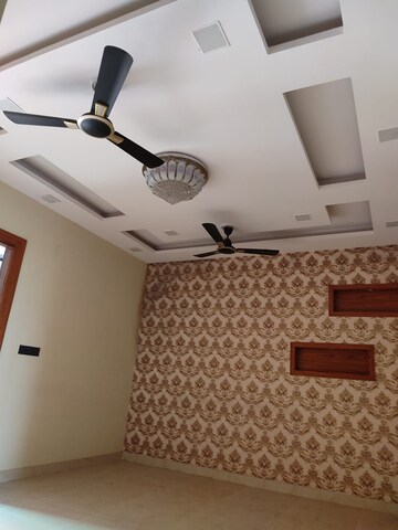 Furnished Amenities in 3 BHK Builder Floor at Sector 88 – for Sale