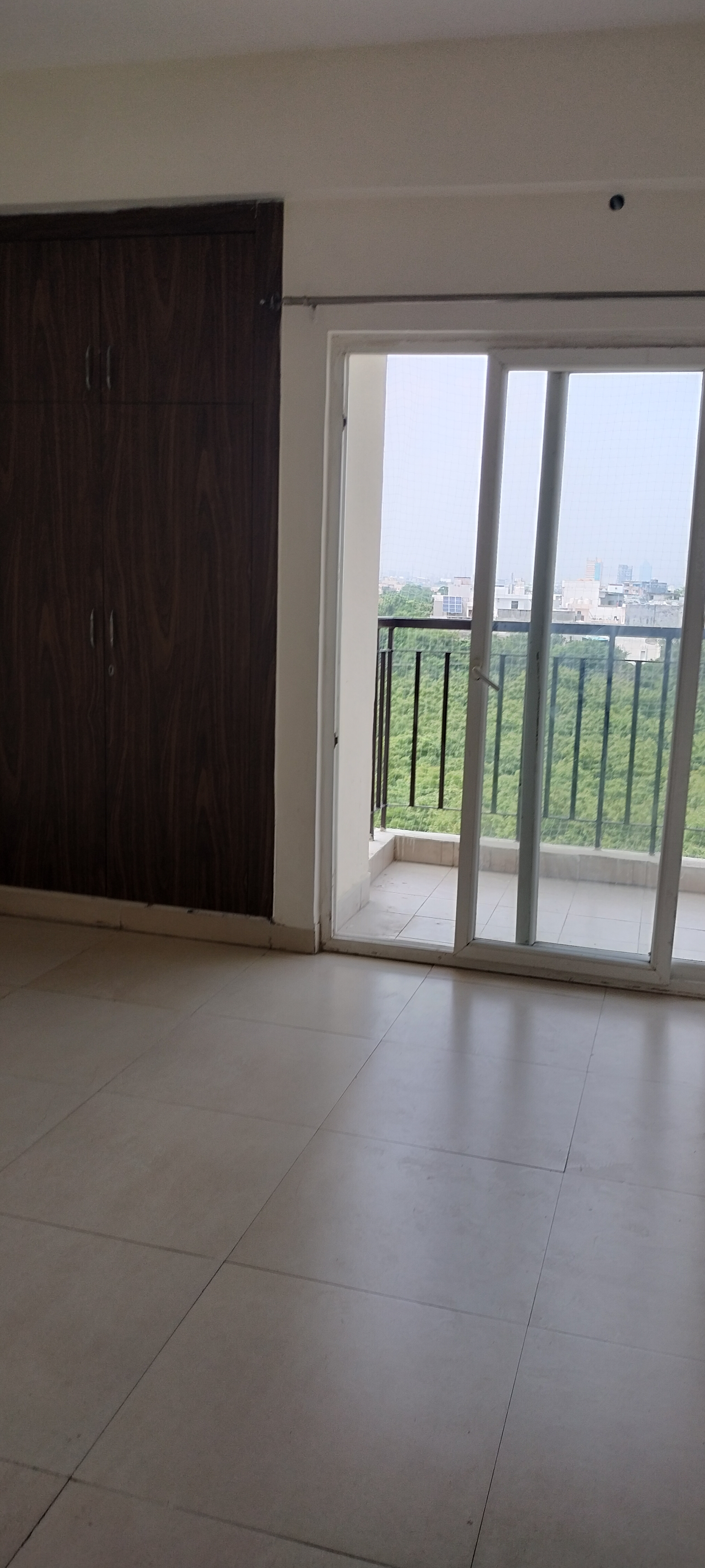 2 BHK + Study Room 930 Sq.Ft. Apartment in Aims Golf Avenue II