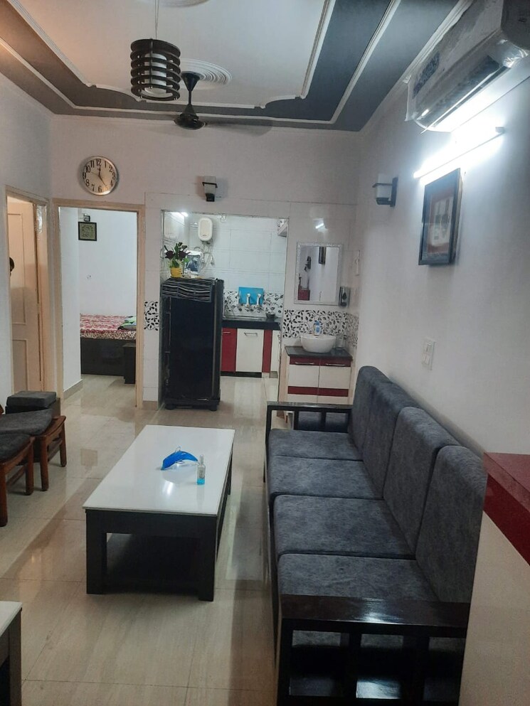 Living Room, nda-rail-vihar 2.5 Bedroom 1340 Sq.Ft. Apartment In Sector 33 Noida 9122619