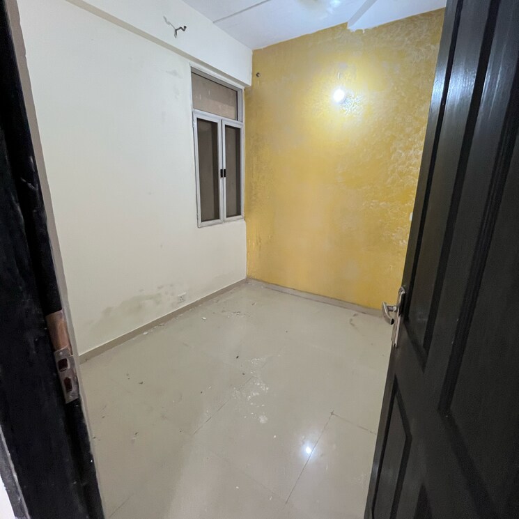 Room, prateek-wisteria 2.5 Bedroom 1135 Sq.Ft. Apartment In Sector 77 Noida 9122631