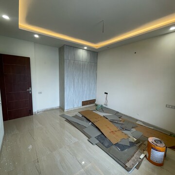 Bedroom in 2 BHK Builder Floor at Sector 21d – for Rent