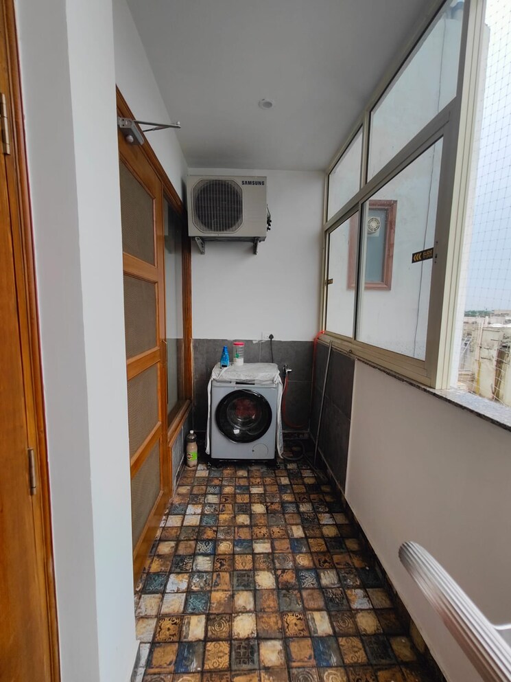 Kitchen, sector 89 4 Bedroom 250 Sq.Yd. Builder Floor In Sector 89 Faridabad 9122628