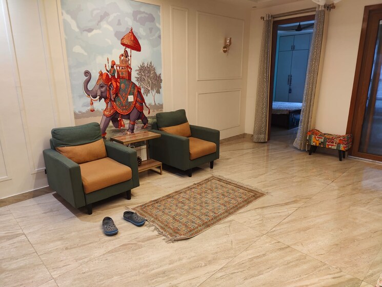 Living Room, sector 89 4 Bedroom 250 Sq.Yd. Builder Floor In Sector 89 Faridabad 9122628