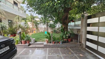 5 BHK Apartment – Exterior View View at East Punjabi Bagh - for Sale