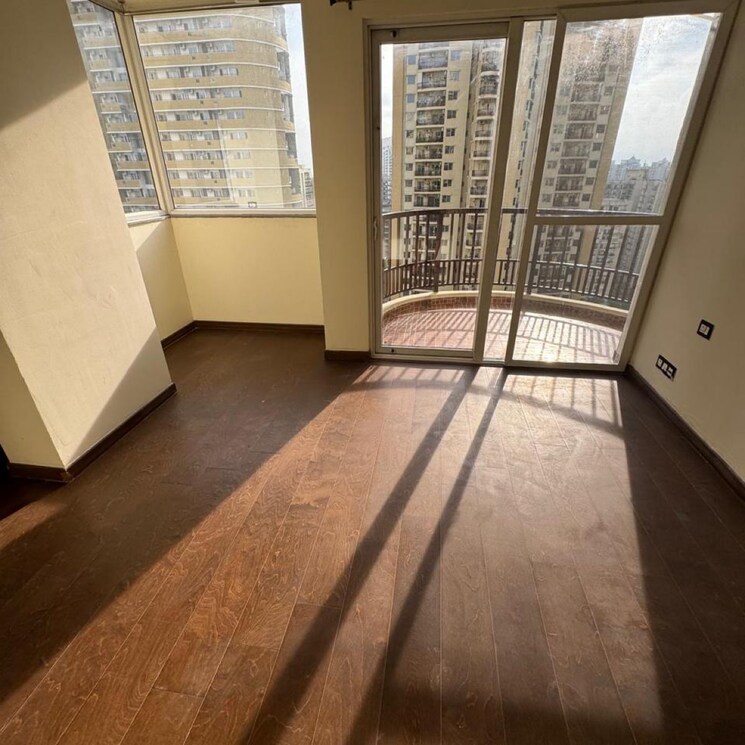 Room, dasnac-the-jewel 3 Bedroom 1660 Sq.Ft. Apartment In Sector 75 Noida 9122687