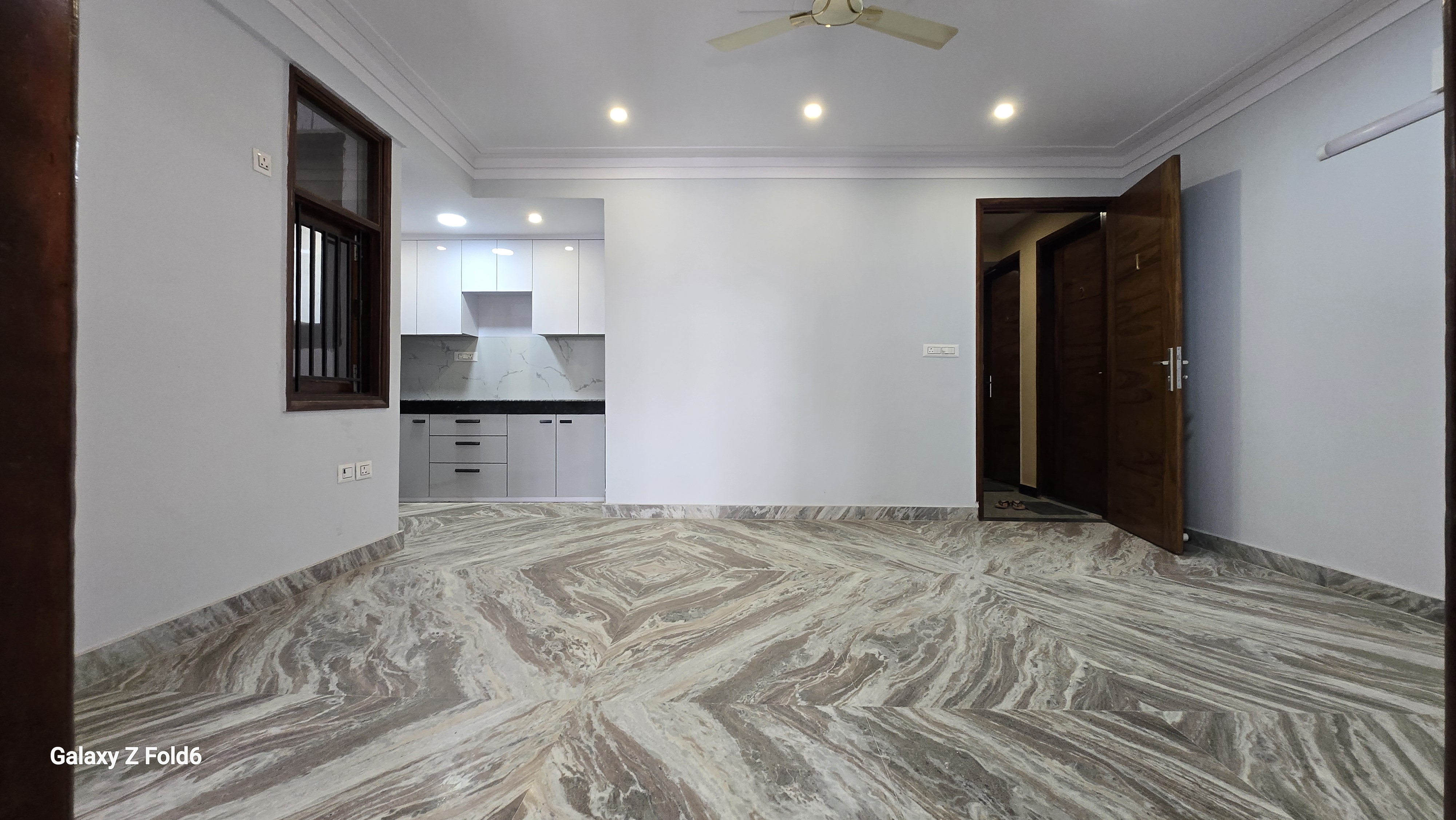 2 BHK + Servant Room Builder Floor For Rent in Risland Sky Mansion