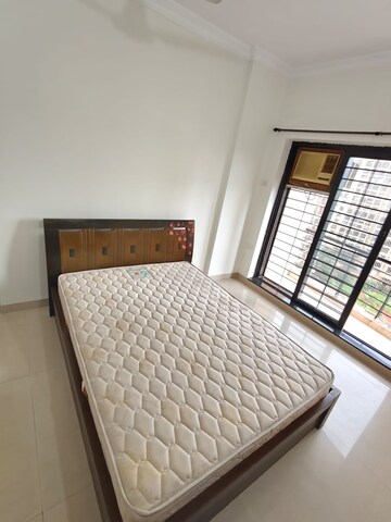 Bedroom in 2 BHK Apartment at Raheja Heights Phase 2, Goregaon East – for Rent