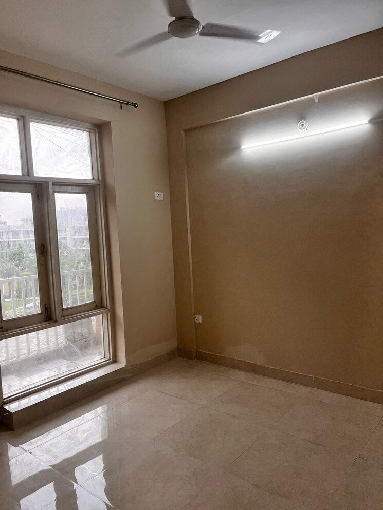 Room, tdi-the-grand-retreat 3 Bedroom 834 Sq.Ft. Apartment In Sector 88 Faridabad 9122746