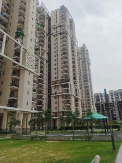 2 BHK + Servant Room,Study Room Apartment For Sale in Ratan Pearls