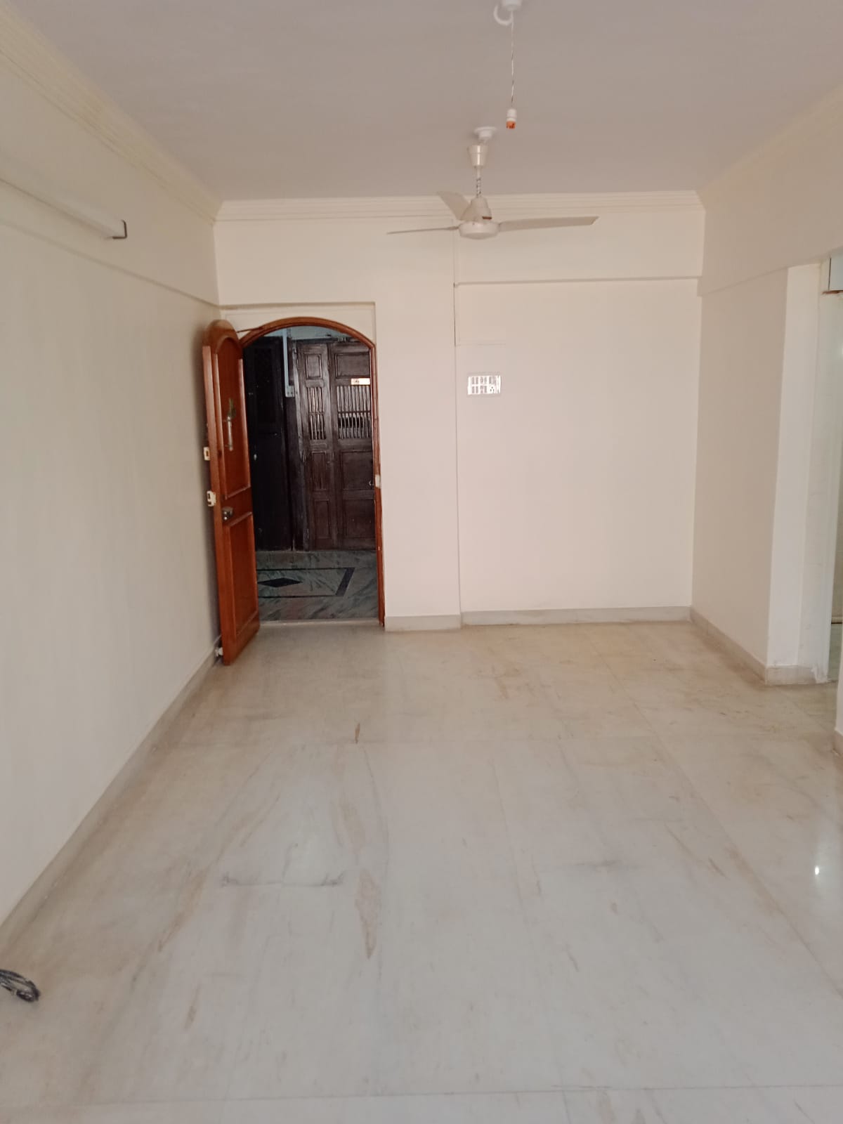 2 BHK Apartment For Rent in Vashveen Apartments