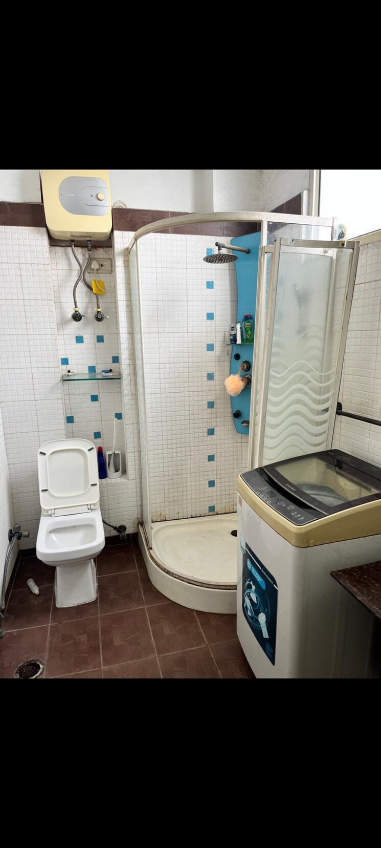 Team Area, mahagun-mezzaria 3 Bedroom 2500 Sq.Ft. Apartment In Sector 78 Noida 9122840