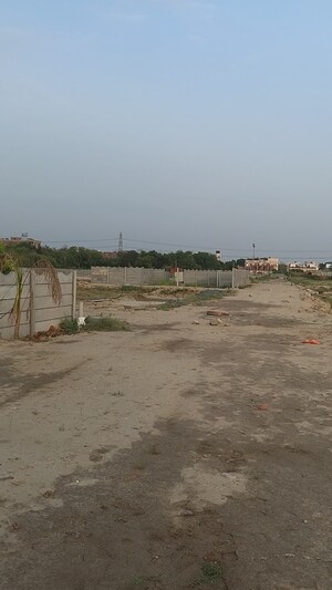  Plot – Exterior View View at Knowledge Park 3 Greater Noida - for Sale