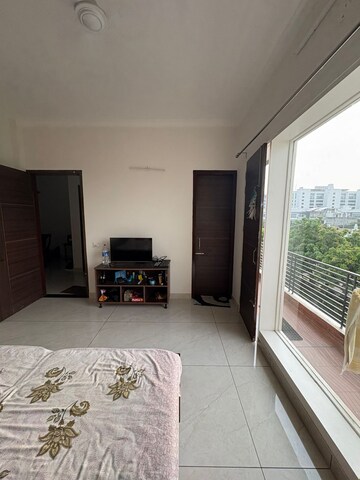 Bedroom in 3 BHK Builder Floor at Aerocity – for Sale