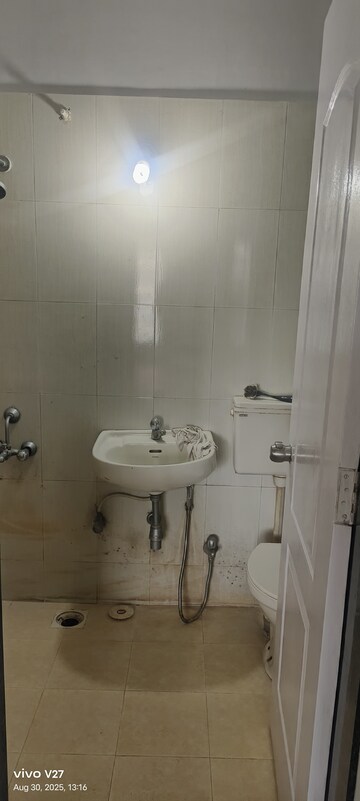 Bathroom in 2 BHK Apartment at Essen Shonest Towers, Wakad – for Rent