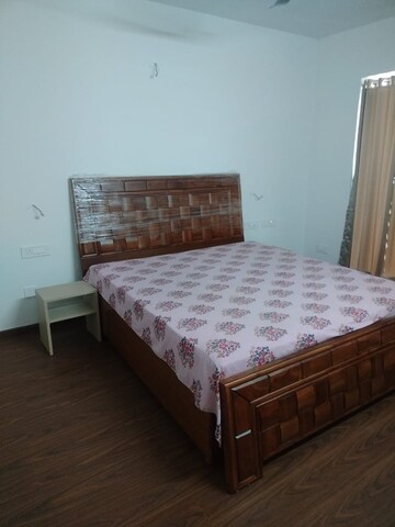 Bedroom in 3 BHK Apartment at Sushma Valencia, International Airport Road – for Rent