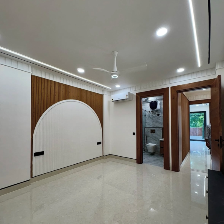 Room, new industrial township 5 3 Bedroom 2097 Sq.Ft. Builder Floor In New Industrial Township 5 Faridabad 9123034