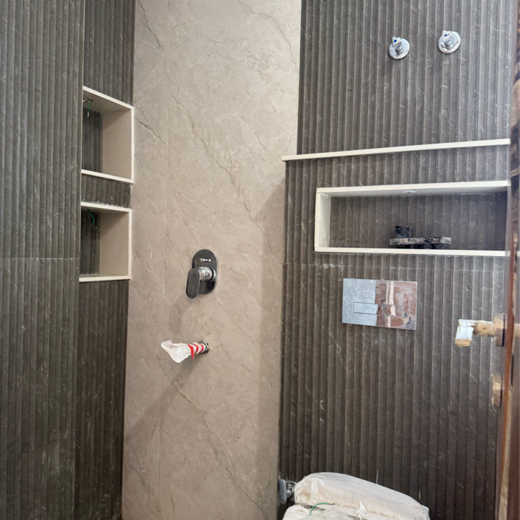 Bathroom, anant-raj-the-estate-residences 3 Bedroom 196 Sq.Yd. Builder Floor In Sector 63a Gurgaon 9123047