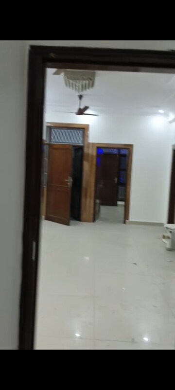 3 BHK Builder Floor For Sale in Indrapuram
