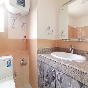 Team Area in 3 BHK Apartment at Emaar Emerald Floors Premier, Sector 65 – for Rent