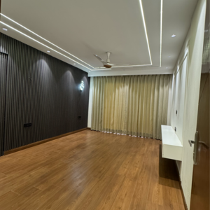 Room in 4 BHK Builder Floor at Anant Raj The Estate Residences, Sector 63a – for Sale