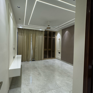 Room in 4 BHK Builder Floor at Anant Raj The Estate Residences, Sector 63a – for Sale