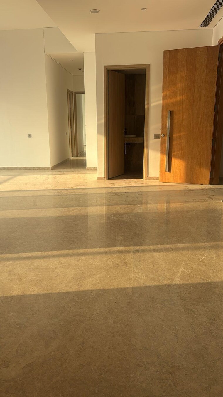 undefined, rustomjee-crown 3 Bedroom 1350 Sq.Ft. Apartment In Prabhadevi Mumbai 9123055