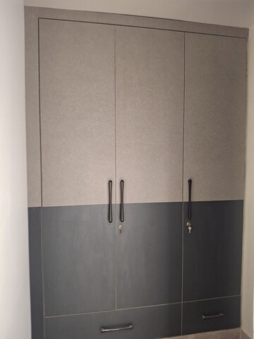 Furnished Amenities in 4 BHK Builder Floor at Sector 46 – for Sale