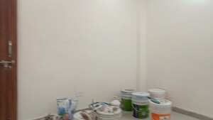 Team Area in 3 BHK Builder Floor at Mahavir Enclave 1 – for Sale