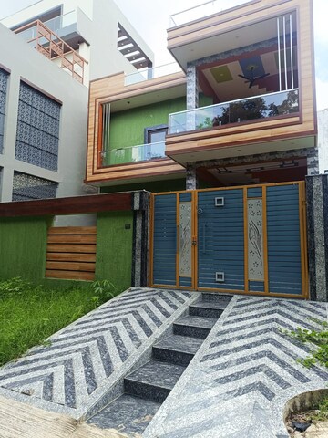 5 BHK Independent House – Exterior View View at Ansal API Sushant Media Enclave, Sushant Golf City - for Rent